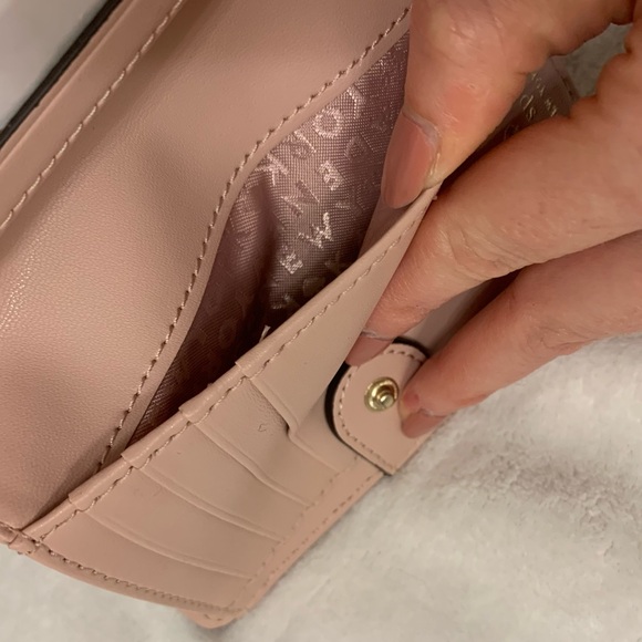 NWT Kate Spade blush wallet - Picture 5 of 13